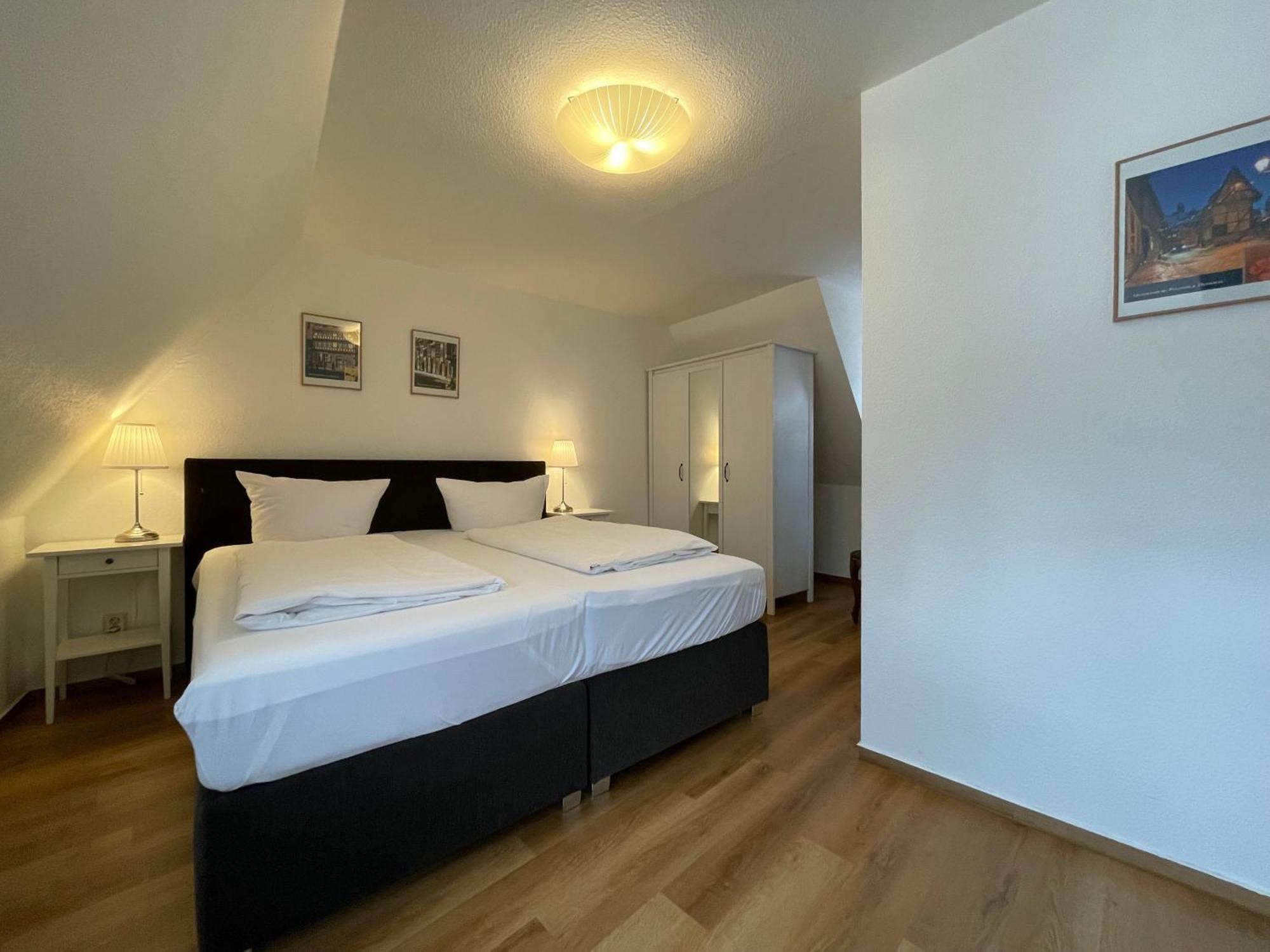 Apartment mit Balkon  Quedlinburg Buitenkant foto